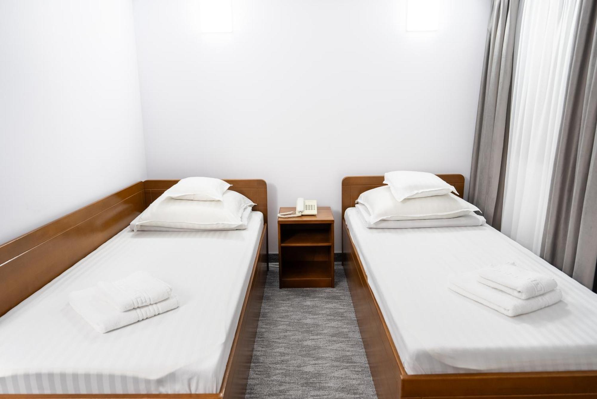 Hotel Casa De Piatra Scheia Ngoại thất bức ảnh